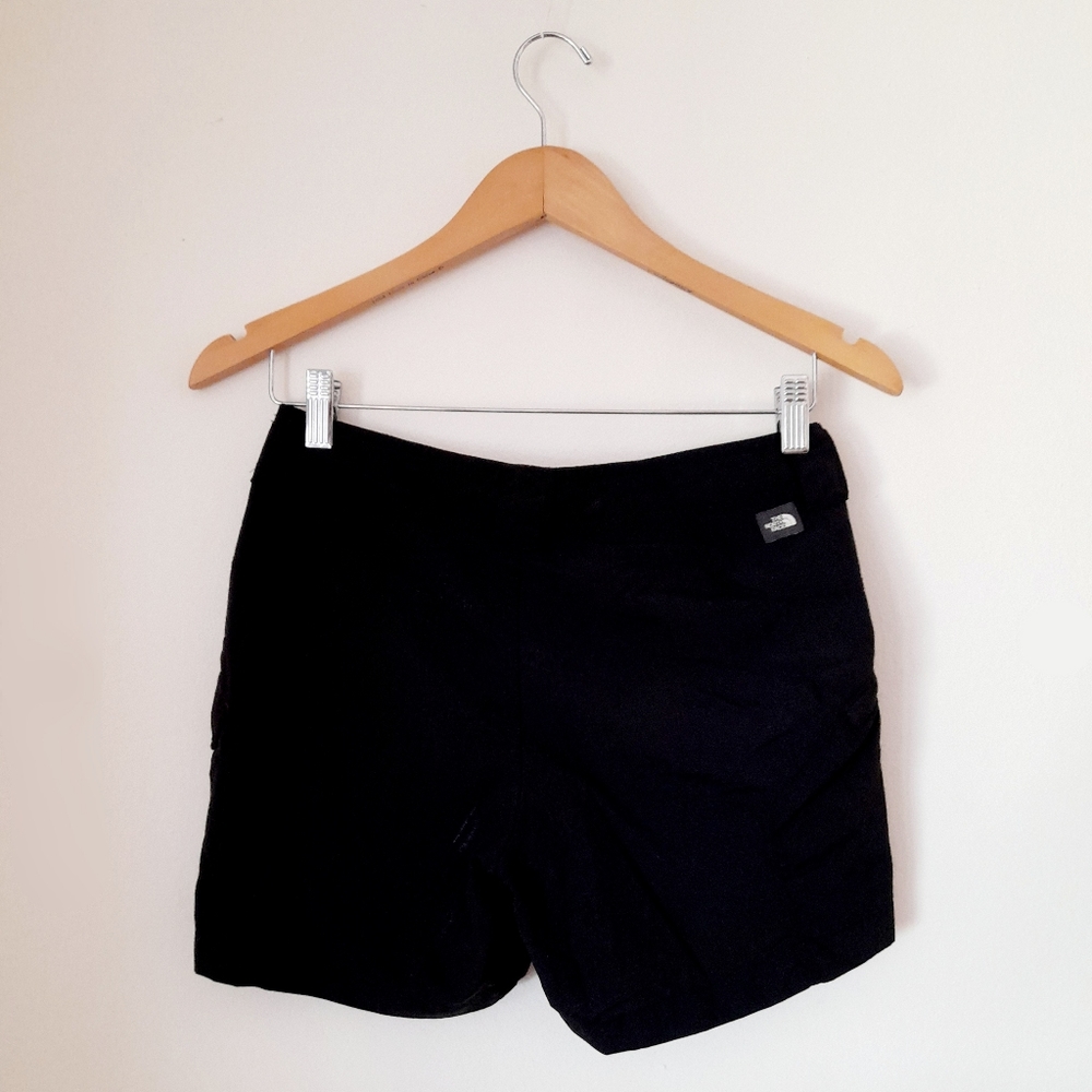 ● The North Face | Horizon Eva Cargo Shorts - Picture 14 of 15